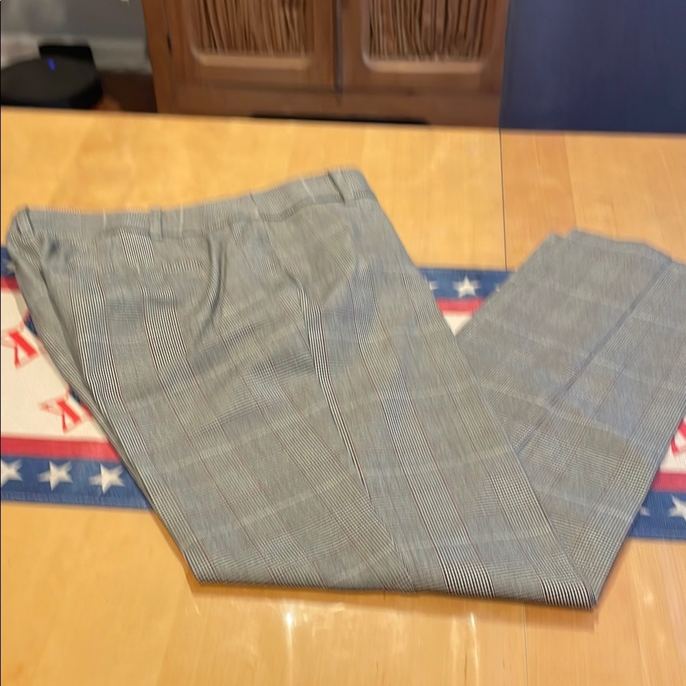 Talbots Gray Straight Leg Pants Classic Design